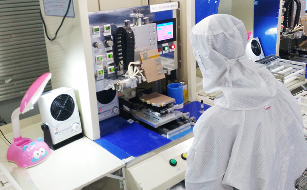 贴合机(软对硬) 贴合机(软对硬)